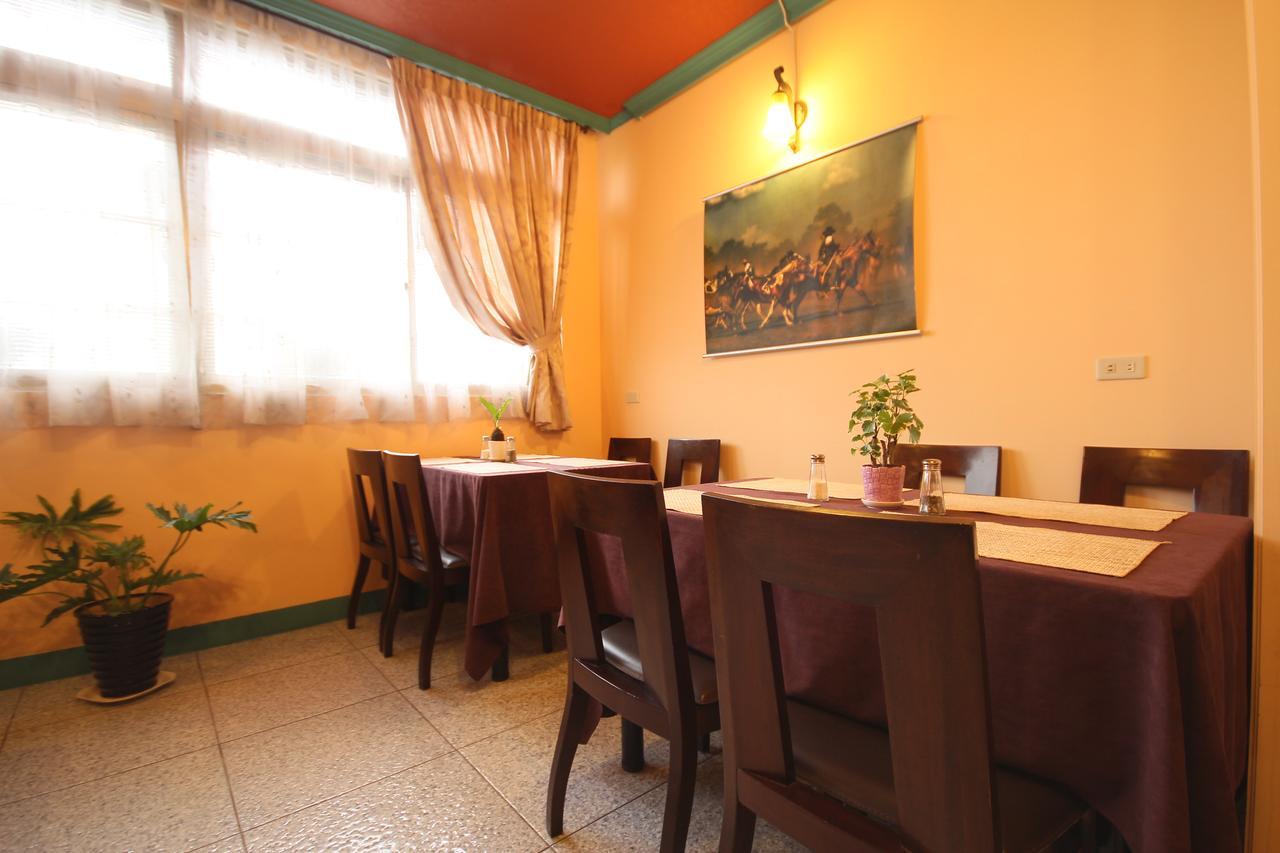 Tinto B&B Yilan Exteriör bild