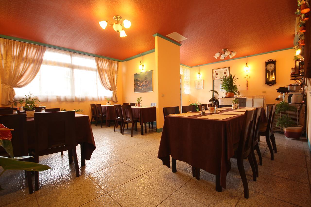 Tinto B&B Yilan Exteriör bild